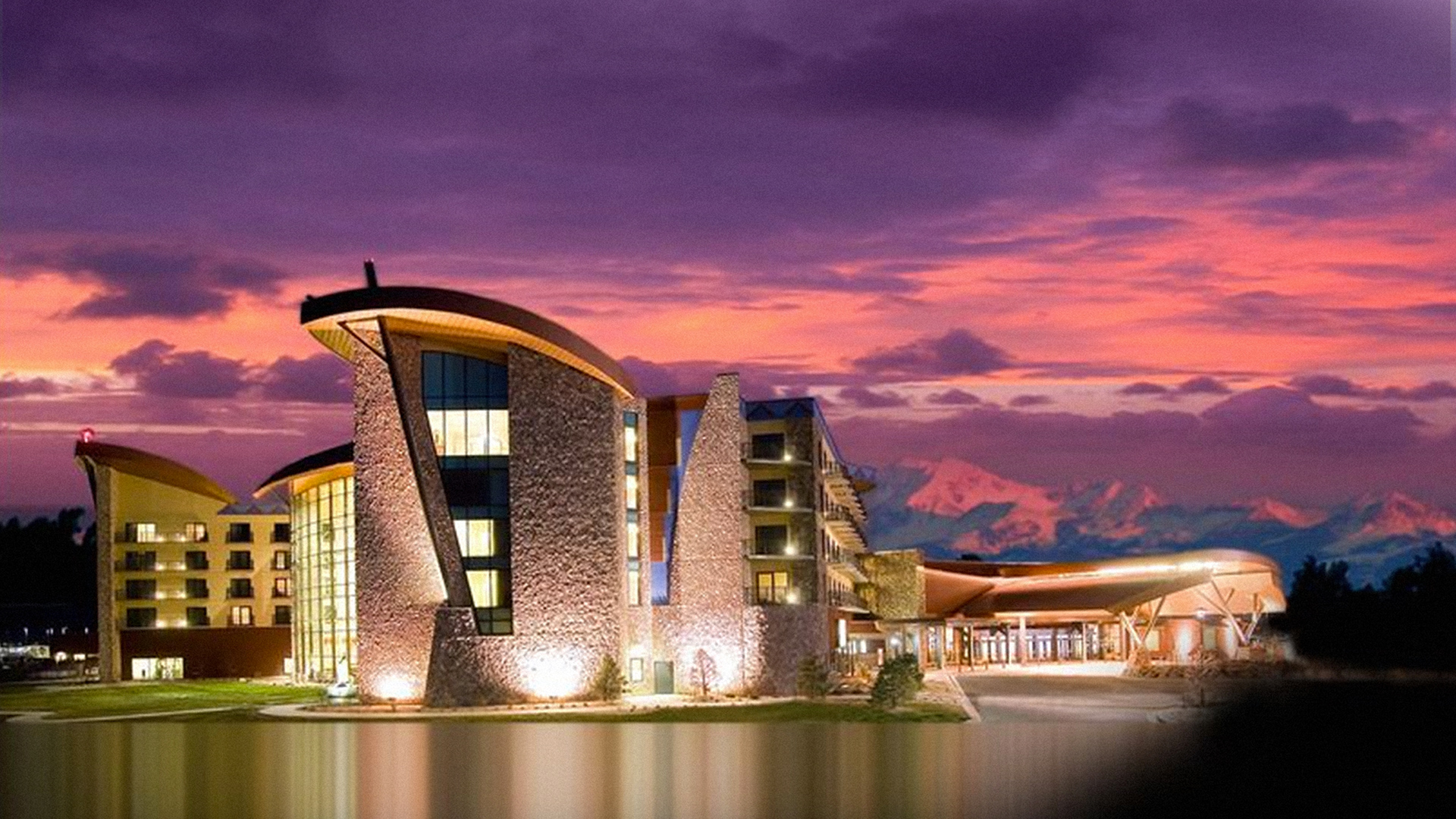 Picture of Sky Ute Casino from across the lake