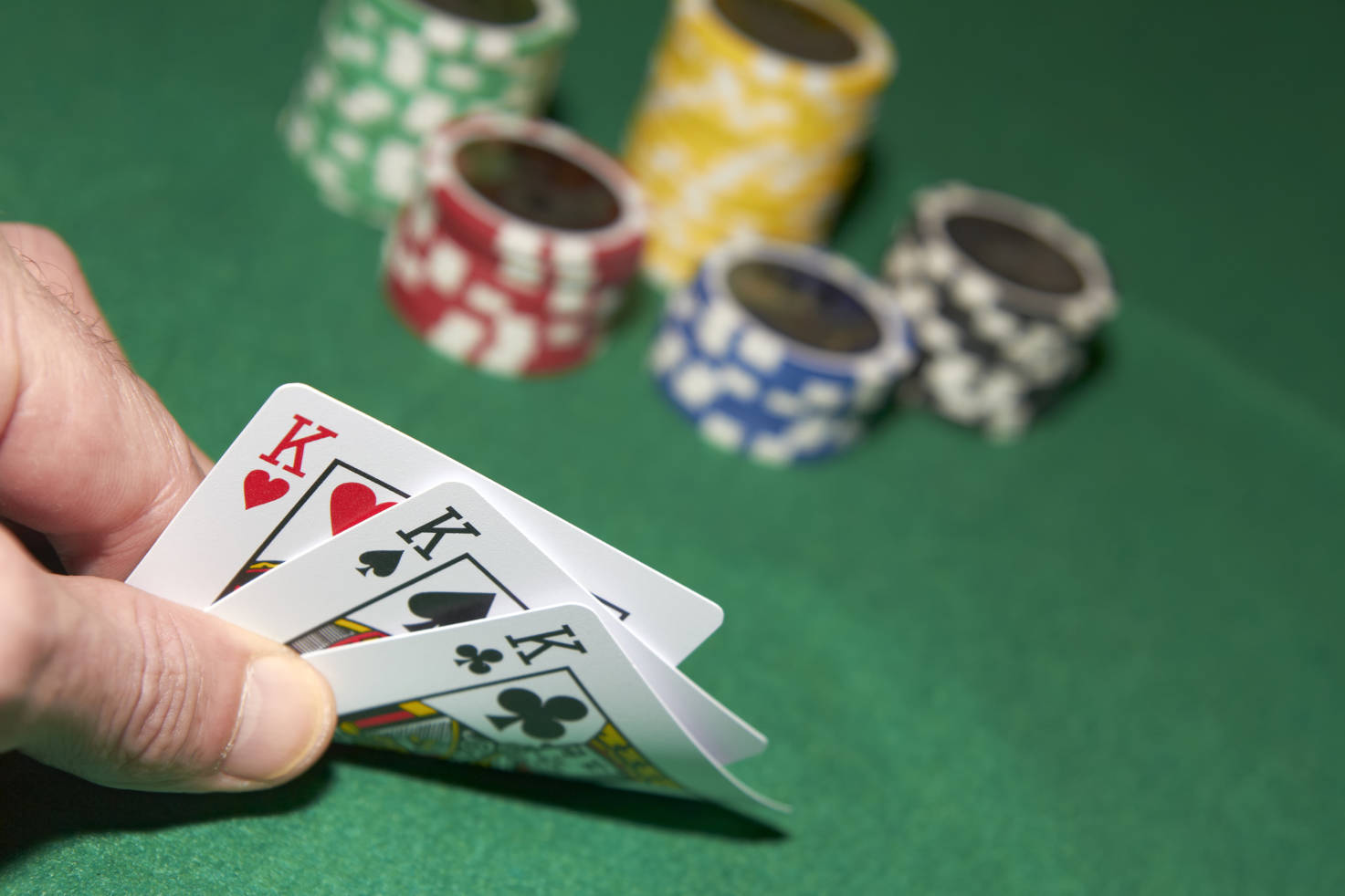 Three card poker