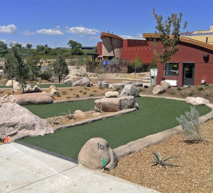 mini-golf